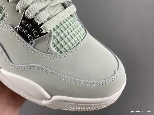 Jordan HV0823-003 Seafoam Air 4 (W) 0426